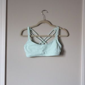 Lululemon Free to Be Bra 8